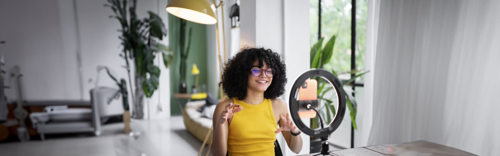 Top 5 Signs You Need a Professional Consultant